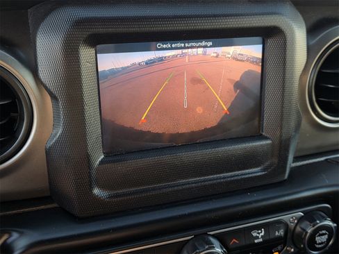 Used 2020 Jeep Wrangler Unlimited Sport S image 7