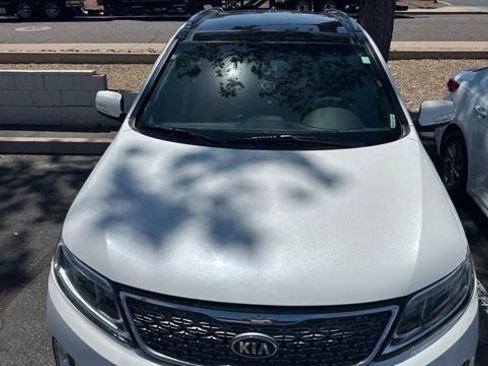 Used 2014 Kia Sorento SX w/ 3rd Row Package FWD image 19