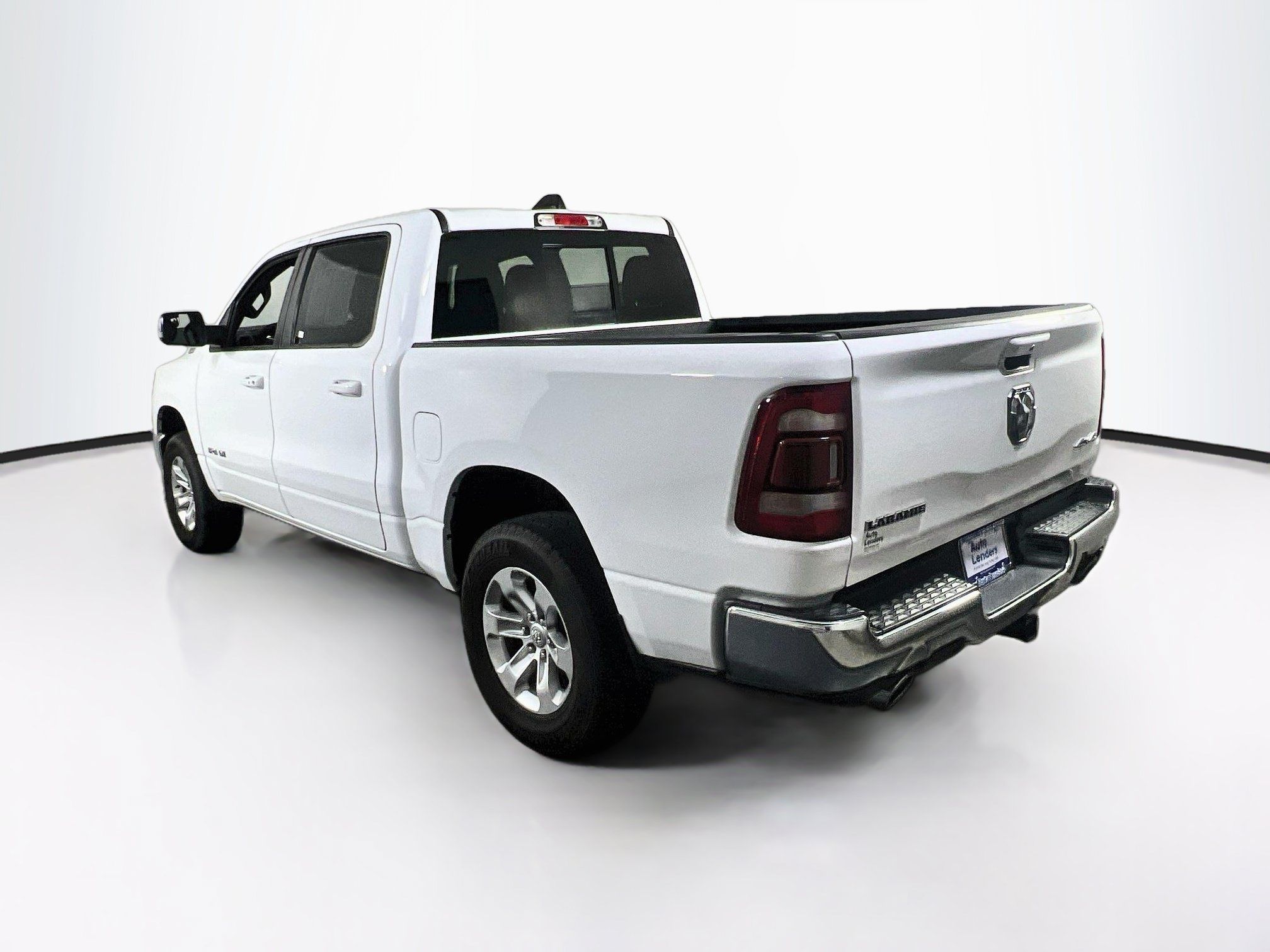 Used 2023 RAM 1500 Laramie AWD/4WD image 7