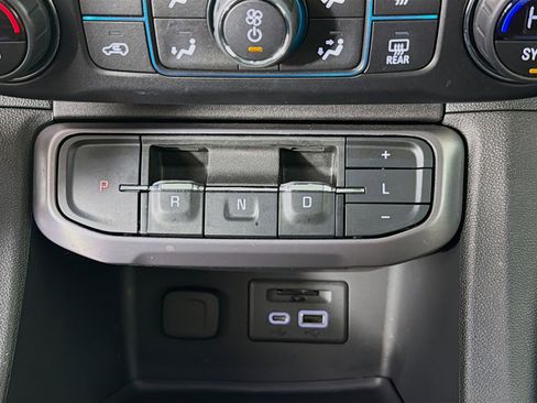 Used 2021 GMC Acadia AT4 w/ Technology Package image 20