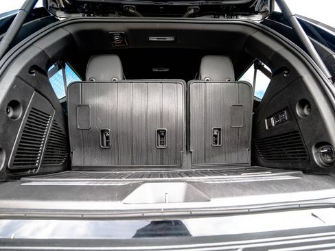 Used 2023 GMC Yukon Denali AWD/4WD image 51