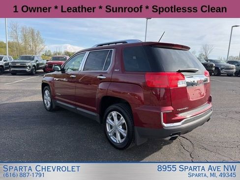 Used 2017 GMC Terrain SLT w/ Open Road Package FWD image 5
