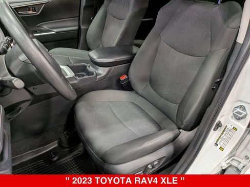 Used 2023 Toyota RAV4 XLE AWD/4WD image 12