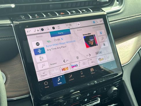 New 2025 Jeep Grand Cherokee Summit w/ Obsidian Package image 26