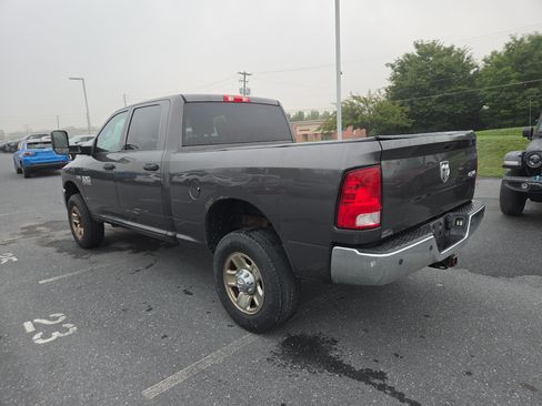 Used 2015 RAM 2500 Tradesman w/ Chrome Appearance Group AWD/4WD image 11