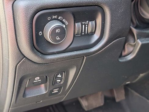 Used 2023 RAM 1500 Laramie AWD/4WD image 22