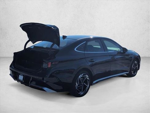 New 2026 Hyundai Sonata SEL image 2