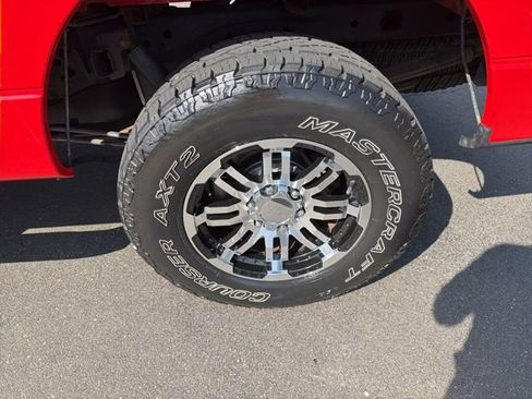 Used 2014 Ford F150 XLT AWD/4WD image 25