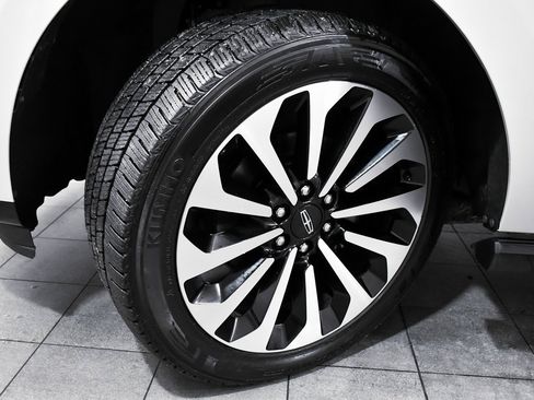 Used 2022 Lincoln Navigator L Reserve image 7