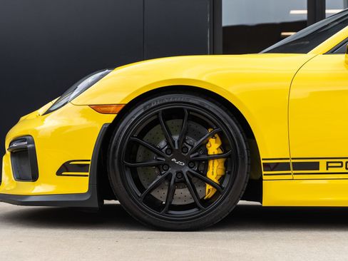 Certified 2016 Porsche Cayman GT4 RWD image 13