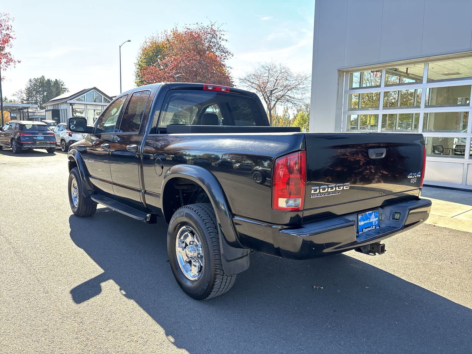 Used 2003 Dodge Ram 3500 Truck SLT AWD/4WD image 3