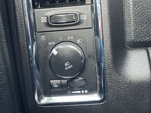 Used 2018 RAM 1500 Laramie w/ Convenience Group image 56