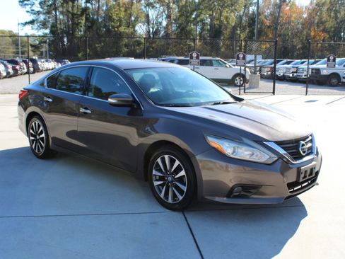 Used 2017 Nissan Altima 2.5 SL image 19