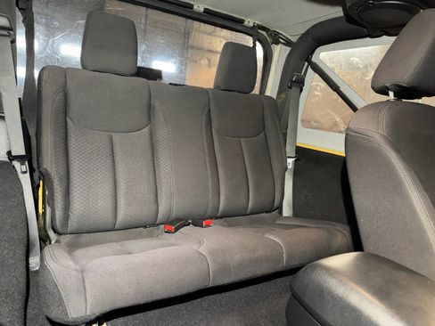Used 2013 Jeep Wrangler Sport AWD/4WD image 26