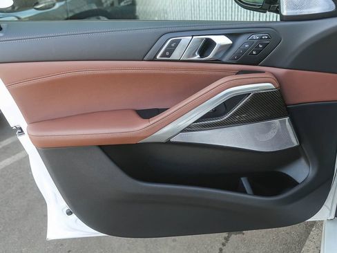 Used 2026 BMW X6 M60i AWD/4WD image 18