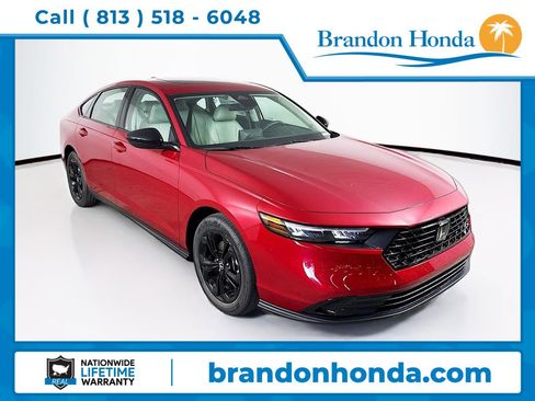 New 2025 Honda Accord SE image 1