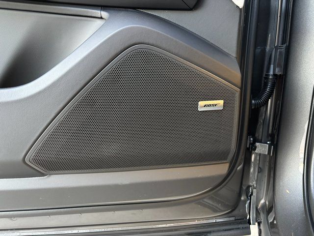 Certified 2026 Porsche Cayenne Coupe AWD/4WD image 23