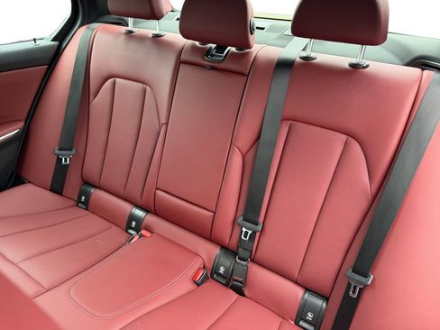 Used 2023 BMW 330i xDrive 330i xDrive w/ Premium Package image 13