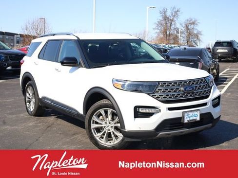 Used 2023 Ford Explorer Limited AWD/4WD image 1