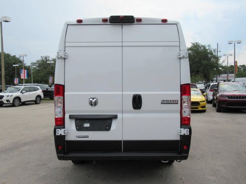 Used 2025 RAM ProMaster 3500 w/ Convenience Group FWD image 6