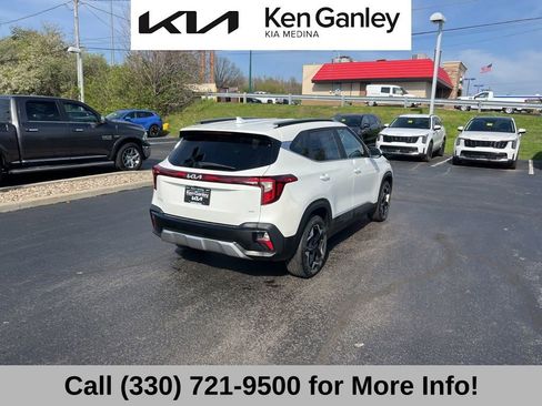 Certified 2024 Kia Seltos EX AWD/4WD image 11