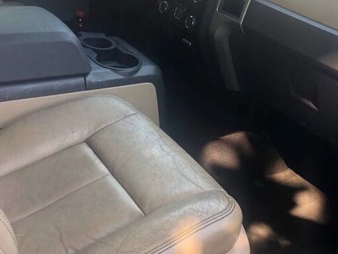 Used 2014 Ford F150 XLT w/ XLT Chrome Package image 6