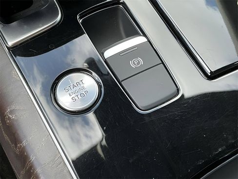 Used 2015 Audi A8 L 4.0T w/ Premium Package image 36