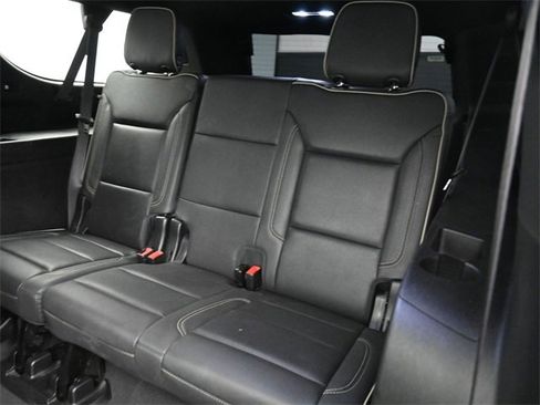 Used 2023 GMC Yukon XL SLT w/ Max Trailering Package image 22