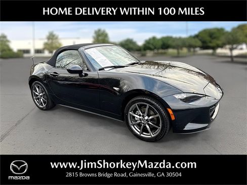 Used 2021 MAZDA MX-5 Miata Grand Touring image 1