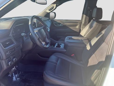 Certified 2023 Chevrolet Suburban RST image 9