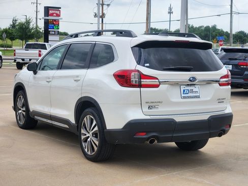 Used 2022 Subaru Ascent Limited w/ Technology Package AWD/4WD image 10