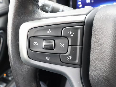 Used 2022 Chevrolet Tahoe Z71 w/ Luxury Package image 18