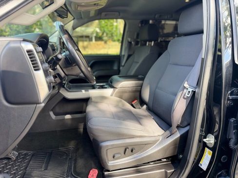 Used 2016 Chevrolet Silverado 2500 LT w/ Midnight Edition AWD/4WD image 6