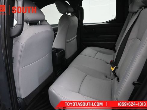 Used 2025 Toyota Tacoma SR5 AWD/4WD image 10