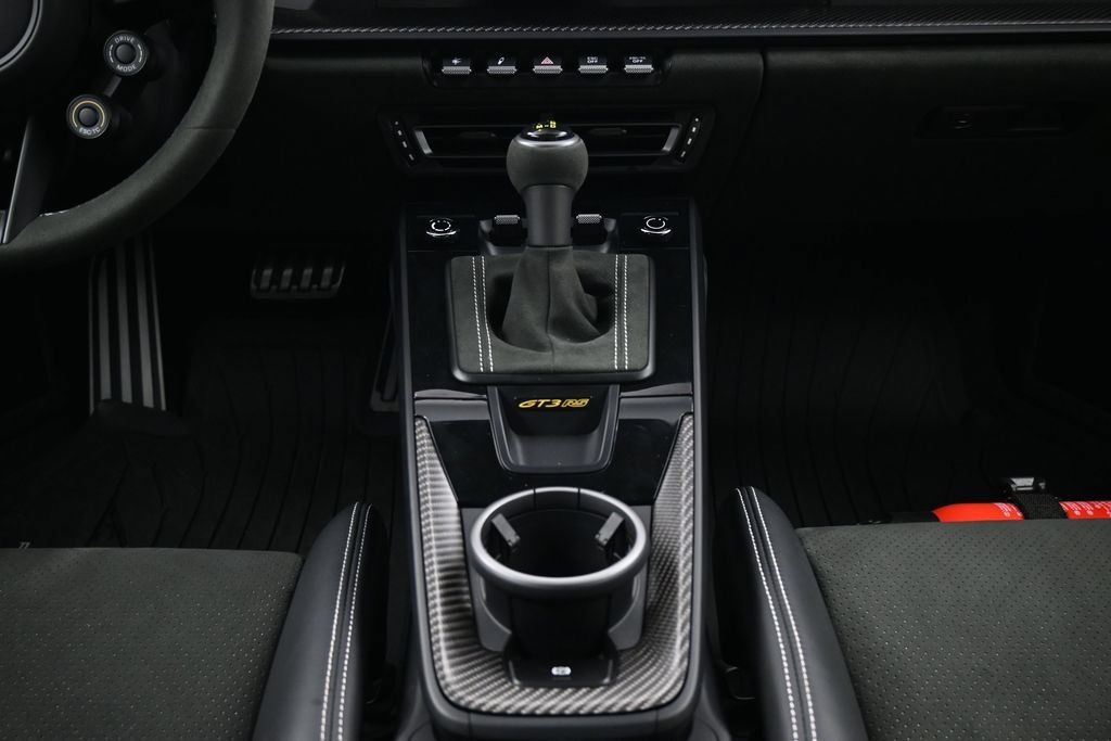Certified 2025 Porsche 911 GT3 RS RWD image 8