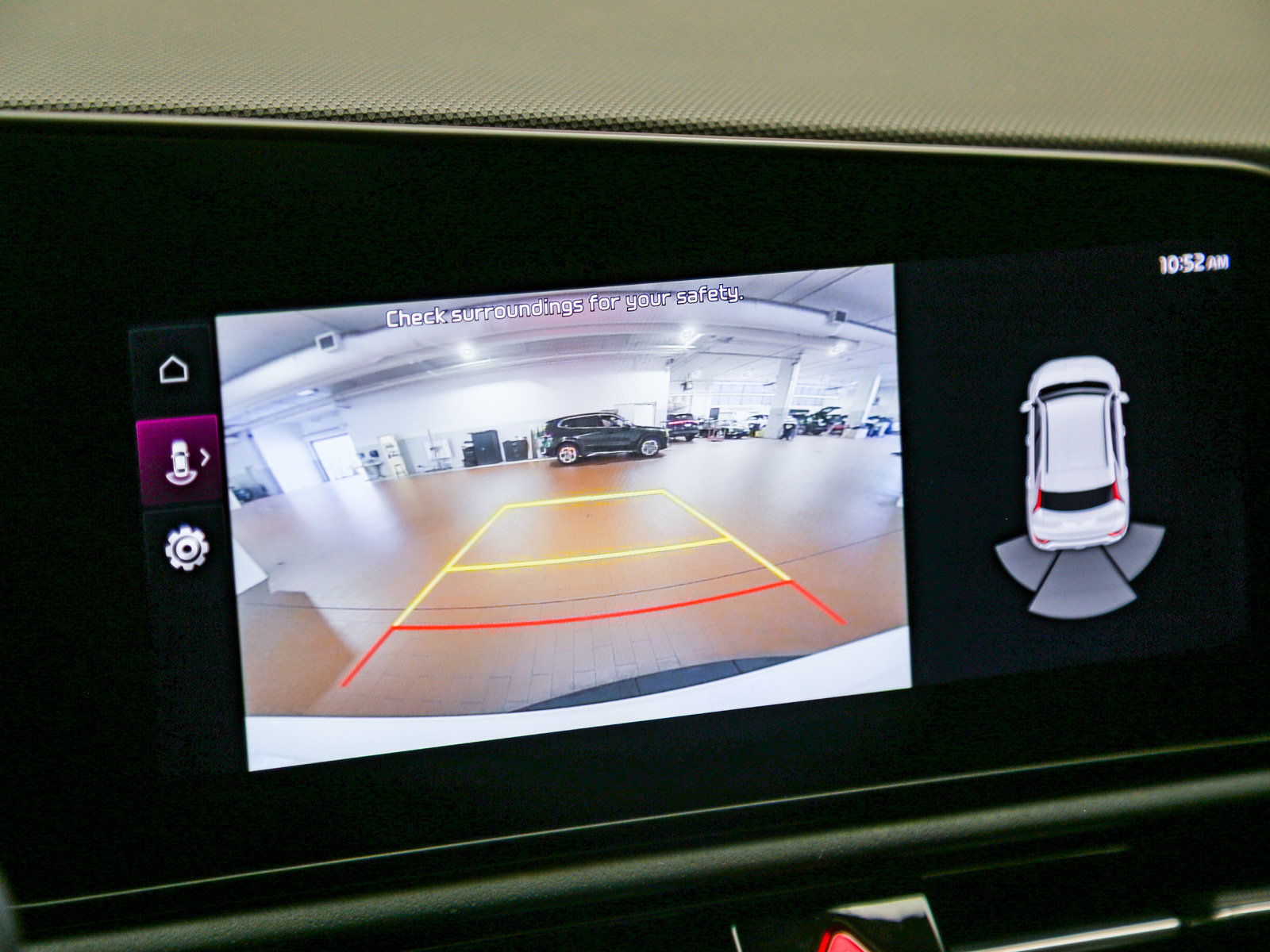 Used 2024 Kia Niro EX Touring FWD image 26