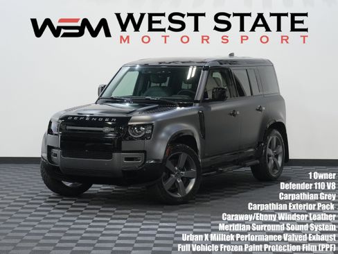 Used 2025 Land Rover Defender 110 V8 AWD/4WD image 1