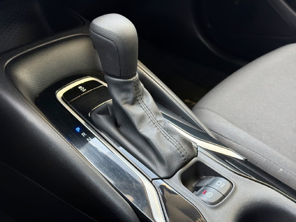 Used 2020 Toyota Corolla LE FWD image 20