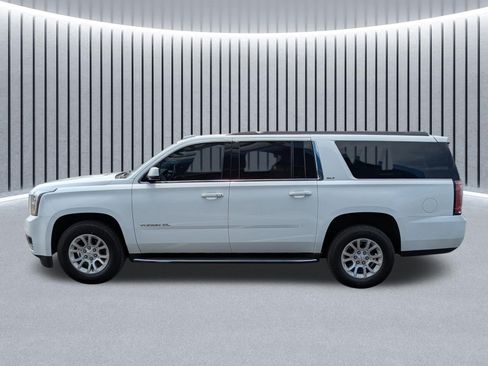 Used 2018 GMC Yukon XL SLT AWD/4WD image 9