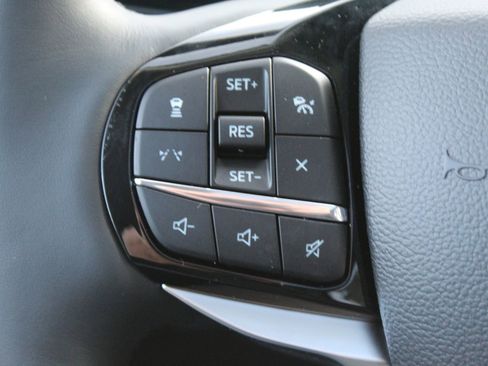 New 2026 Ford Explorer Platinum image 27