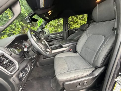 Used 2022 RAM 1500 Big Horn AWD/4WD image 48