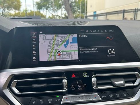 Used 2022 BMW 330i Sedan w/ Driving Assistance Package image 25