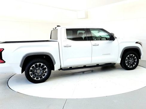 Used 2022 Toyota Tundra Limited AWD/4WD image 6