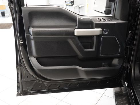 Used 2018 Ford F150 4x4 SuperCrew image 5