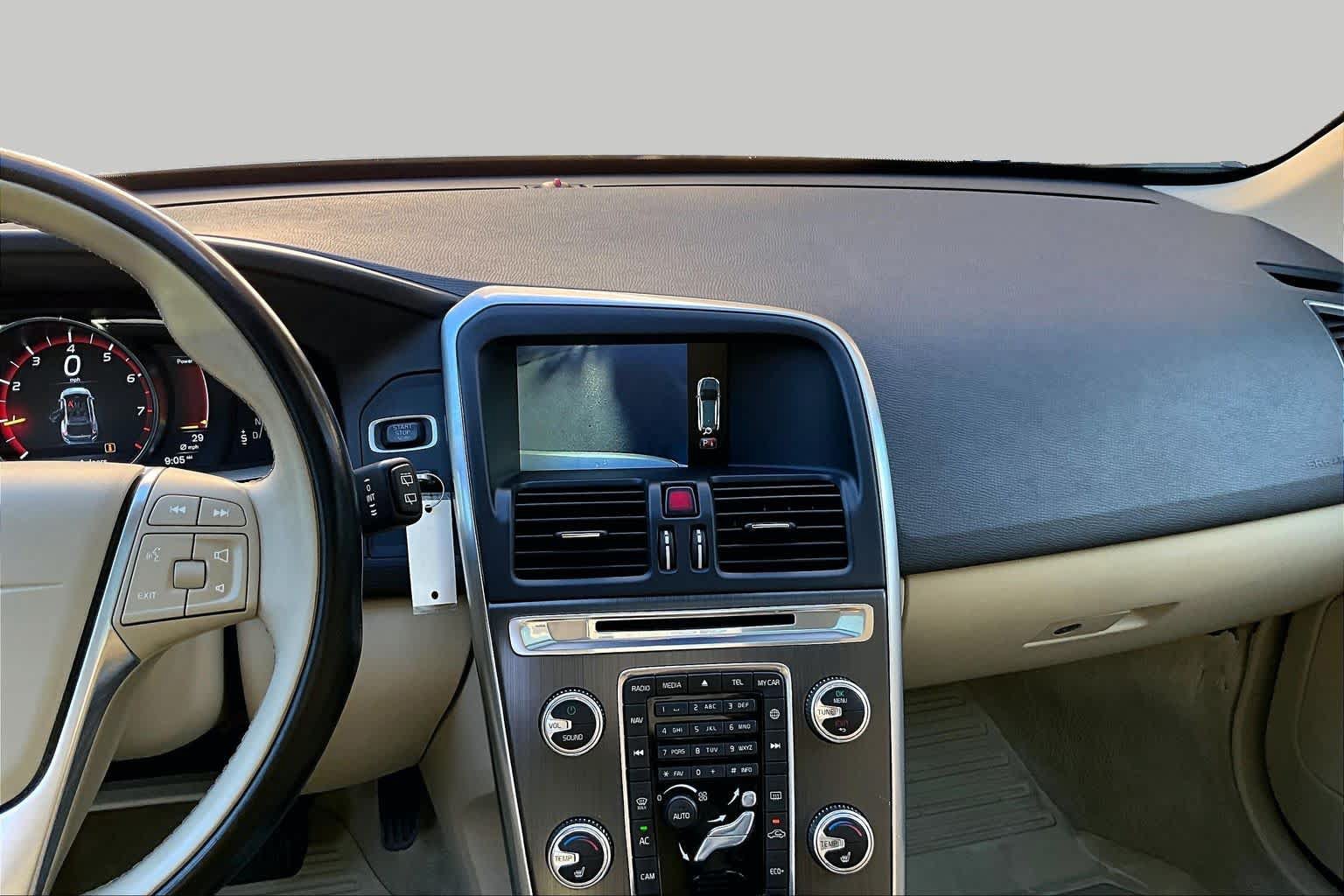 Used 2015 Volvo XC60 T5 Premier FWD image 7