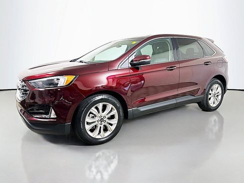 Used 2023 Ford Edge Titanium w/ Class II Trailer Tow Package AWD/4WD image 3