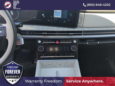 Used 2024 Hyundai Santa Fe Calligraphy FWD image 24