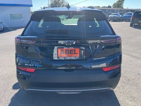 Certified 2023 Chevrolet Bolt EUV Premier image 10