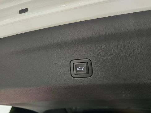 Used 2021 Chevrolet Tahoe High Country AWD/4WD image 46