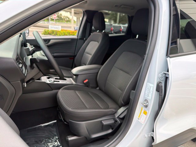 Used 2025 Ford Escape Active FWD image 12